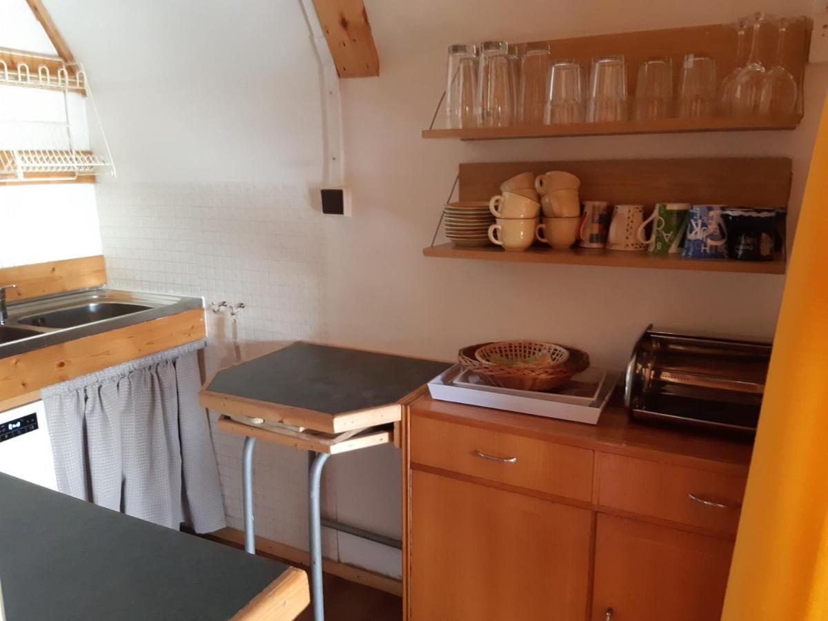 Holiday Home Zajicovi Rabyne ภายนอก รูปภาพ
